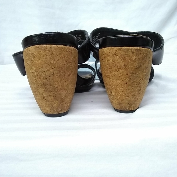 Indigo Womens Sandals 3" Wedge Cork Heels Black Leather Band  Slide On Size 7M - Picture 3 of 8